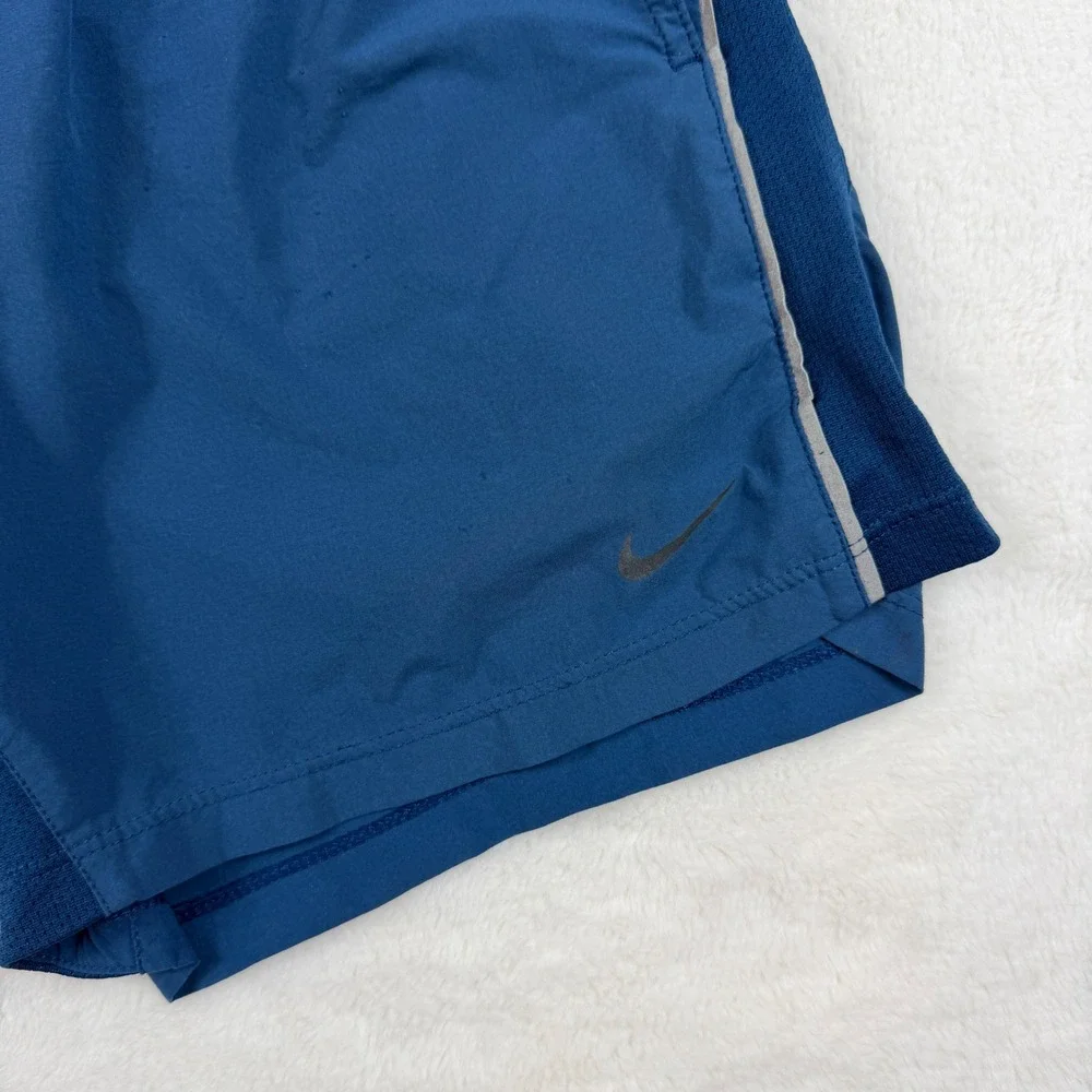 Nike Dri-FIT Mens Running Shorts Blue Elastic Waist Pockets Trim Small